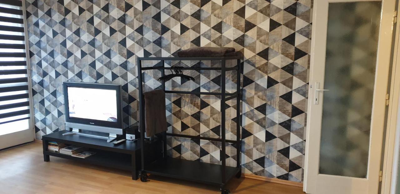 Central Apartman Salgotarjan Luaran gambar