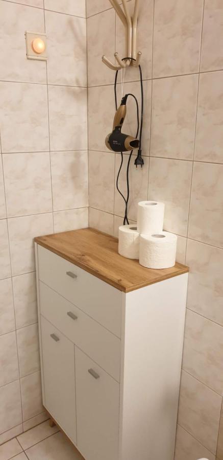 Central Apartman Salgotarjan Luaran gambar
