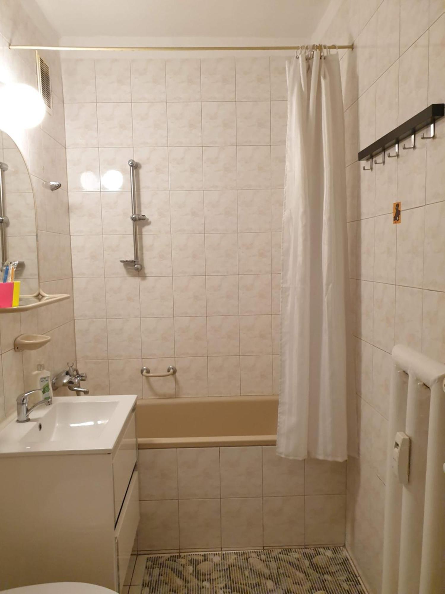 Central Apartman Salgotarjan Luaran gambar