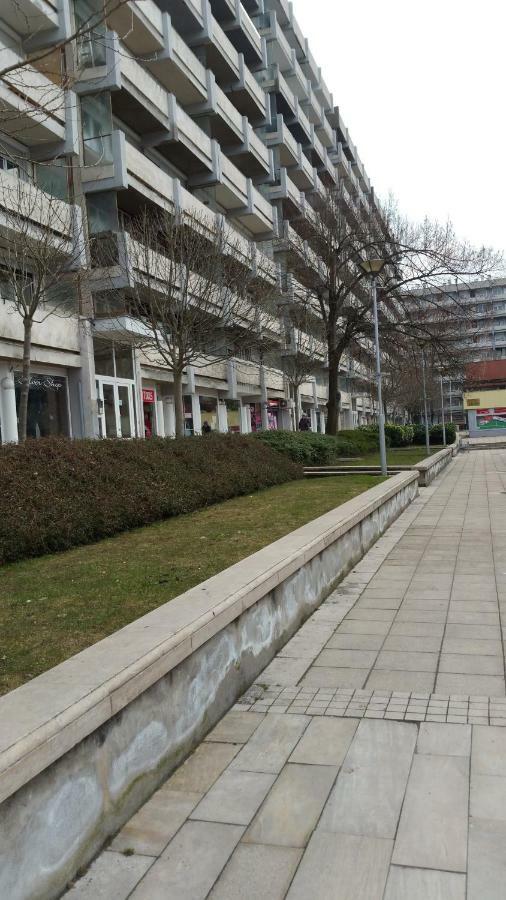 Central Apartman Salgotarjan Luaran gambar